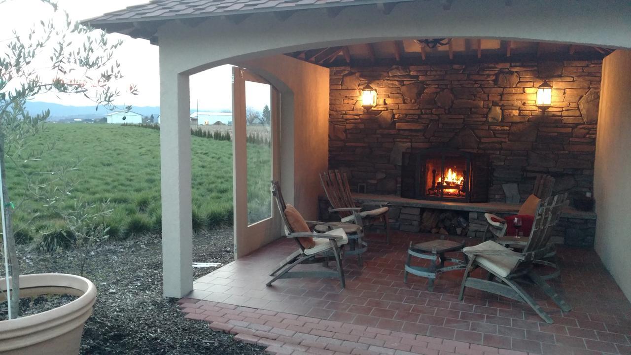Casale Forest Grove Exterior foto